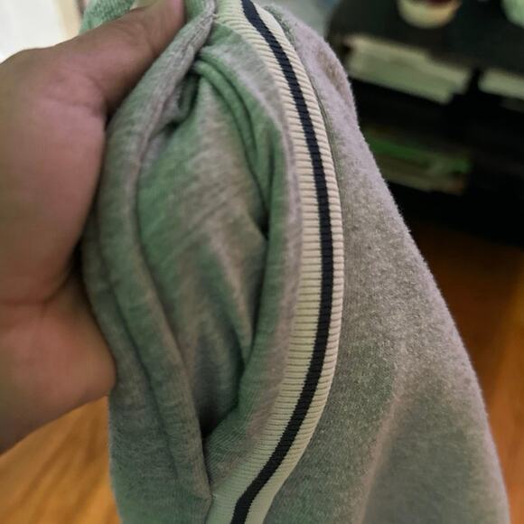 Brandy Melville Rosa Grey Sweatpants Side Stripe Size XS - Picture 5 of 6